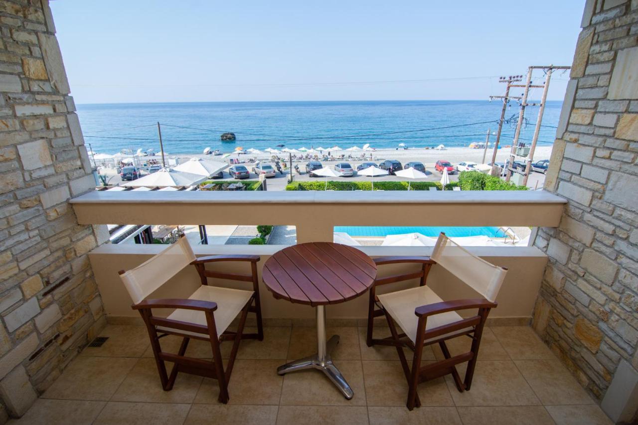 Готель Casa Laios Paralia Chiliadou Екстер'єр фото